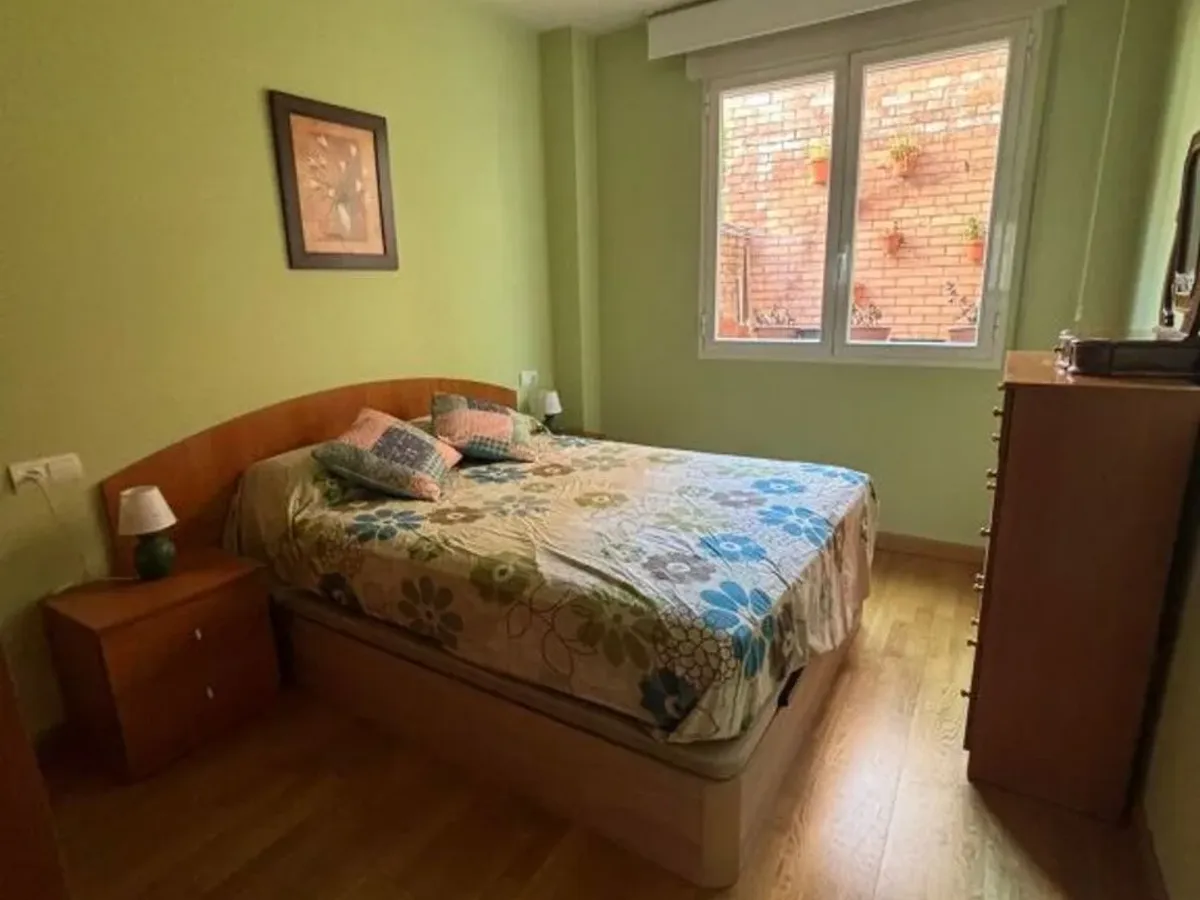 C/ Las cañadas nº 9, bajo A - El Burgo de Osma