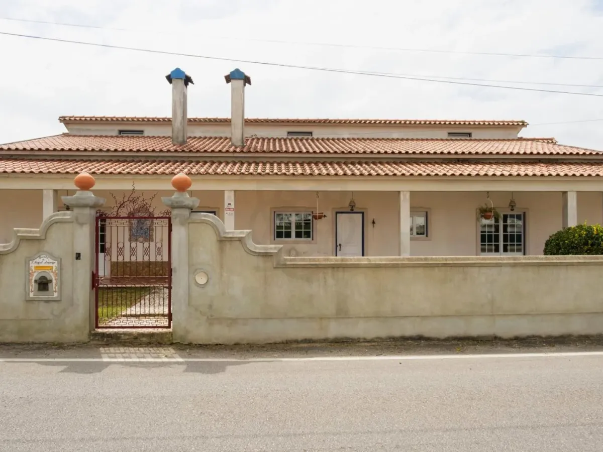 Quinta com T3+1 em Sobreiro