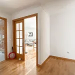 Excelente apartamento T3+1 e Lordelo do Ouro 11