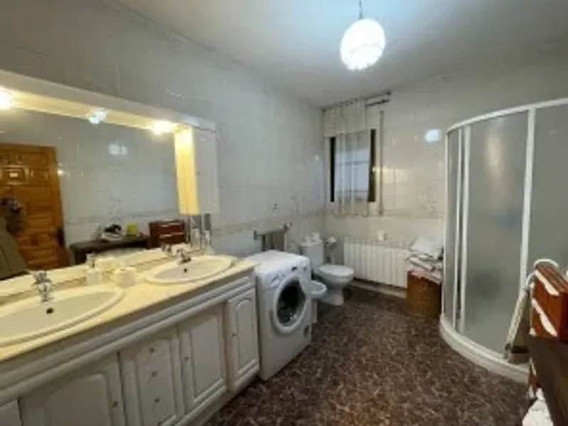 Chalet/casa independiente en Urbanización / El Viso de San Juan (Toledo)