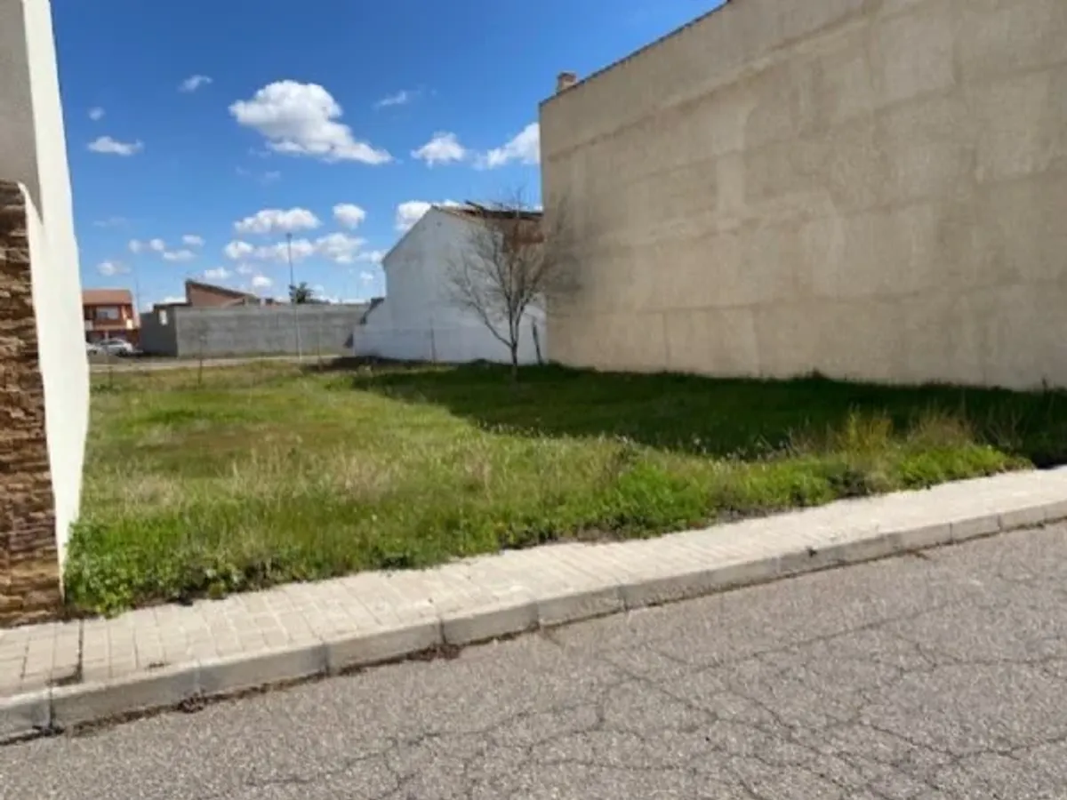 Venta de Parcela Urbana en Sonseca