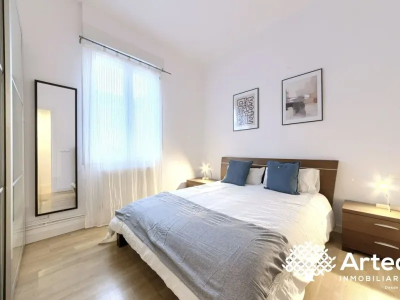 Alquiler de Temporada en Barrio de la Cruz (Begoña, Bilbao), 2 Habitaciones, Luminoso