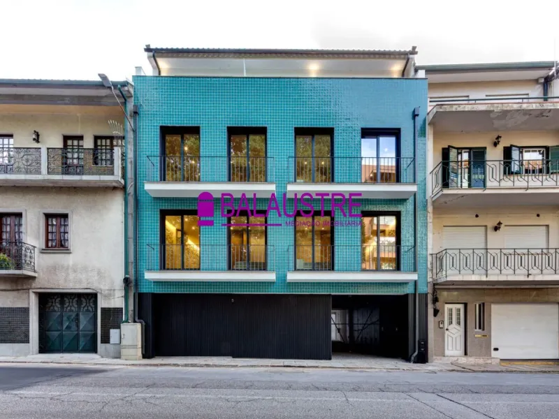 Apartamento T2 na Rua de Santo Adrião (NOVO) - 3º Esquerdo