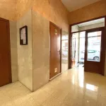 Vivienda exterior con 3 dormitorios, garaje y trastero junto a Esteban Sáez Alvarado y Carretera Poza 17