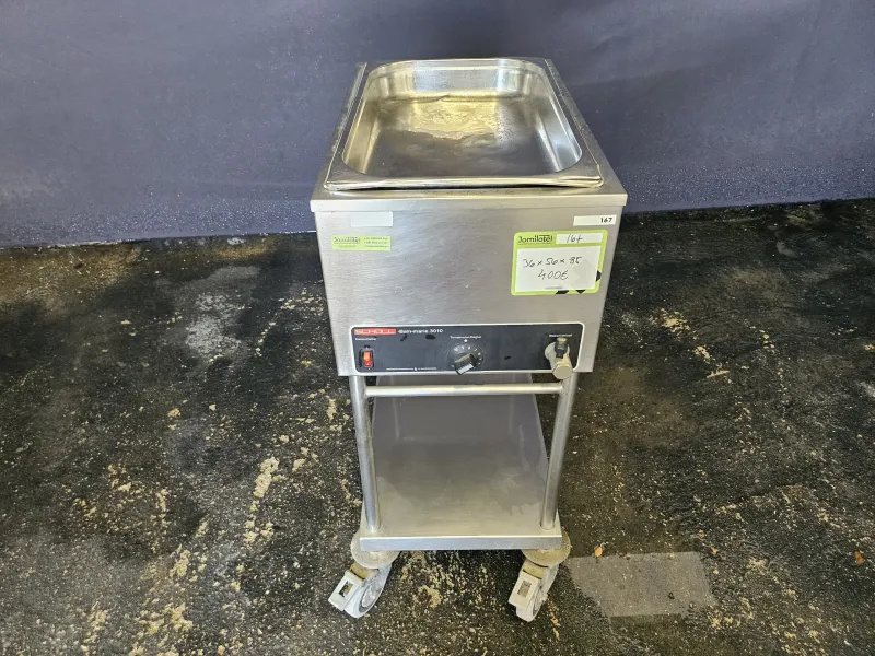 Banho-maria com rodas