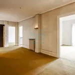 Descubre una propiedad exclusiva situada en la mejor zona del barrio de Gros en Donostia-San Sebastián. 9