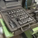 Fresadora Lagun FTV4, cabezal variable y mesa amplia 18