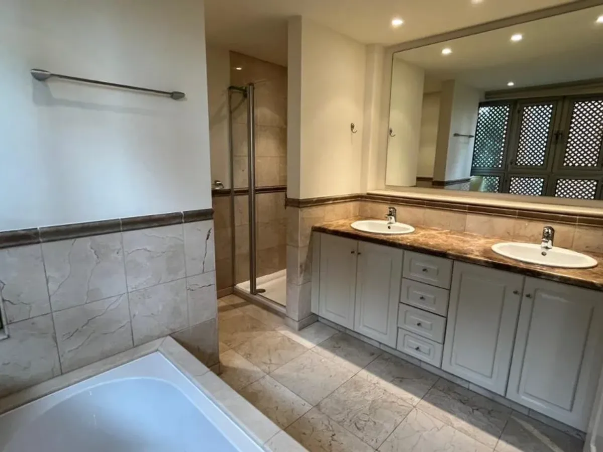 2 Dormitorios Apartamento de Lujo Palm Mar