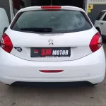 PEUGEOT 208 3