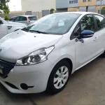 PEUGEOT 208 4