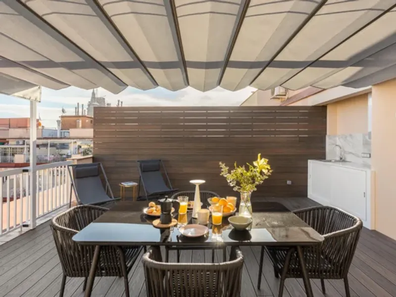 Espectacular ático con vistas a Sagrada Familia