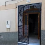 Lanjaron. Six bedroom house on a corner plot 3