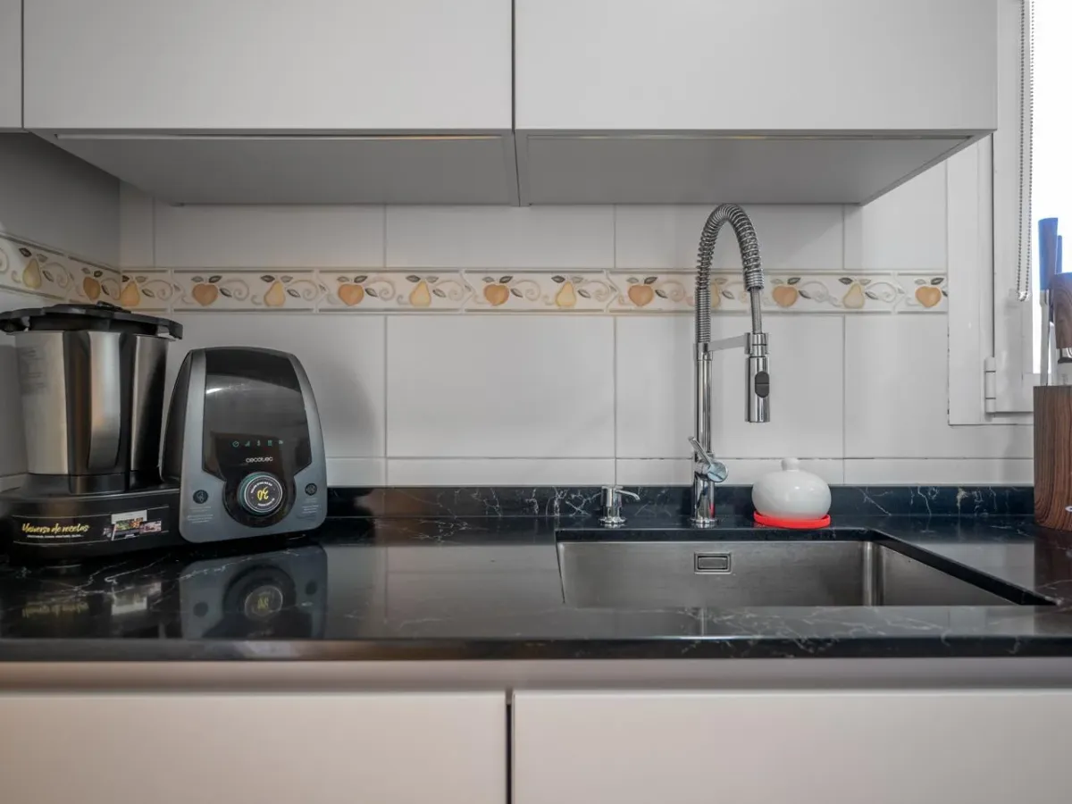 Chalet en UNA PLANTA con PISCINA en San Pedro del Arroyo