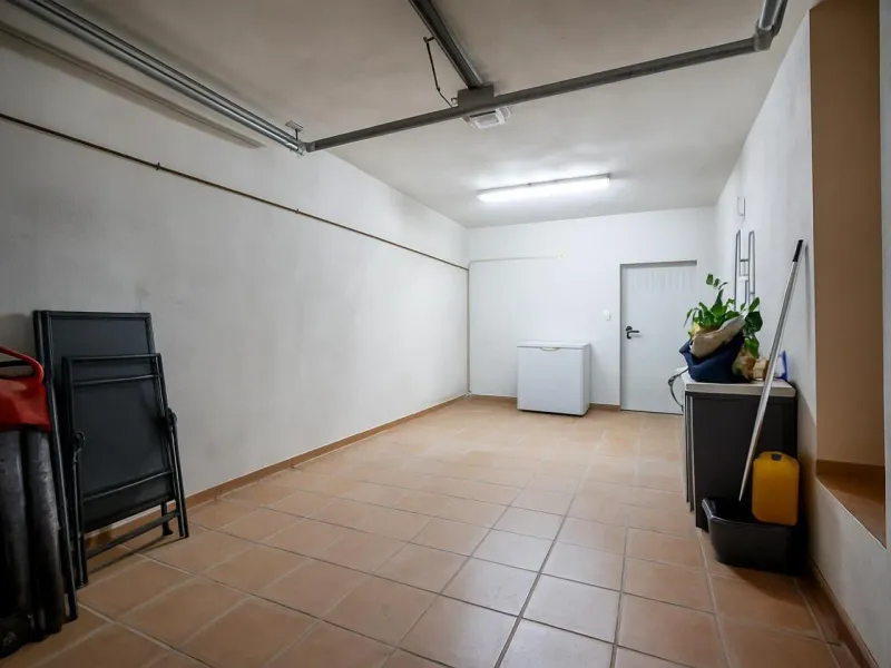 Chalet en UNA PLANTA con PISCINA en San Pedro del Arroyo