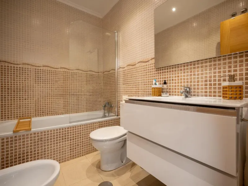 Chalet en UNA PLANTA con PISCINA en San Pedro del Arroyo