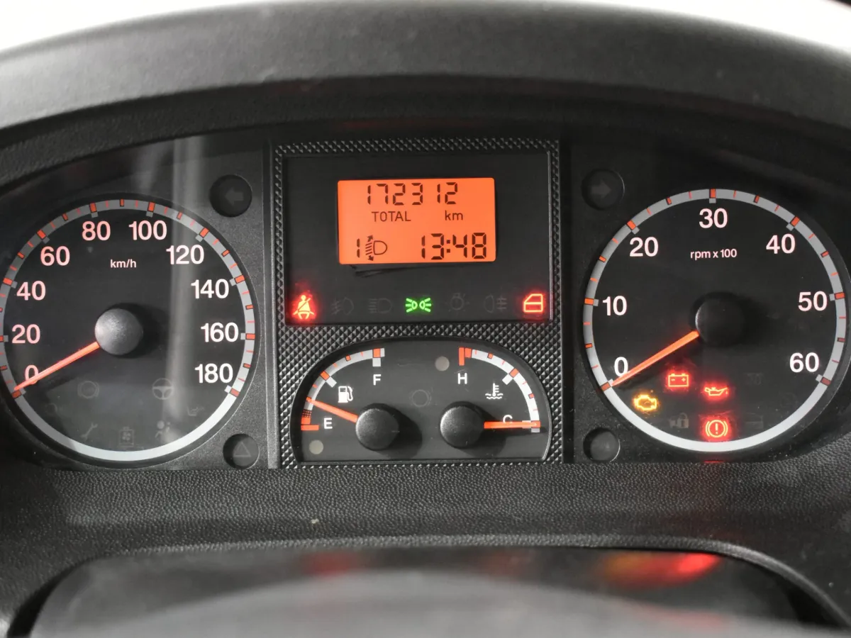 FIAT Ducato 30 2.2 ACRISTALADA 9 PLAZAS