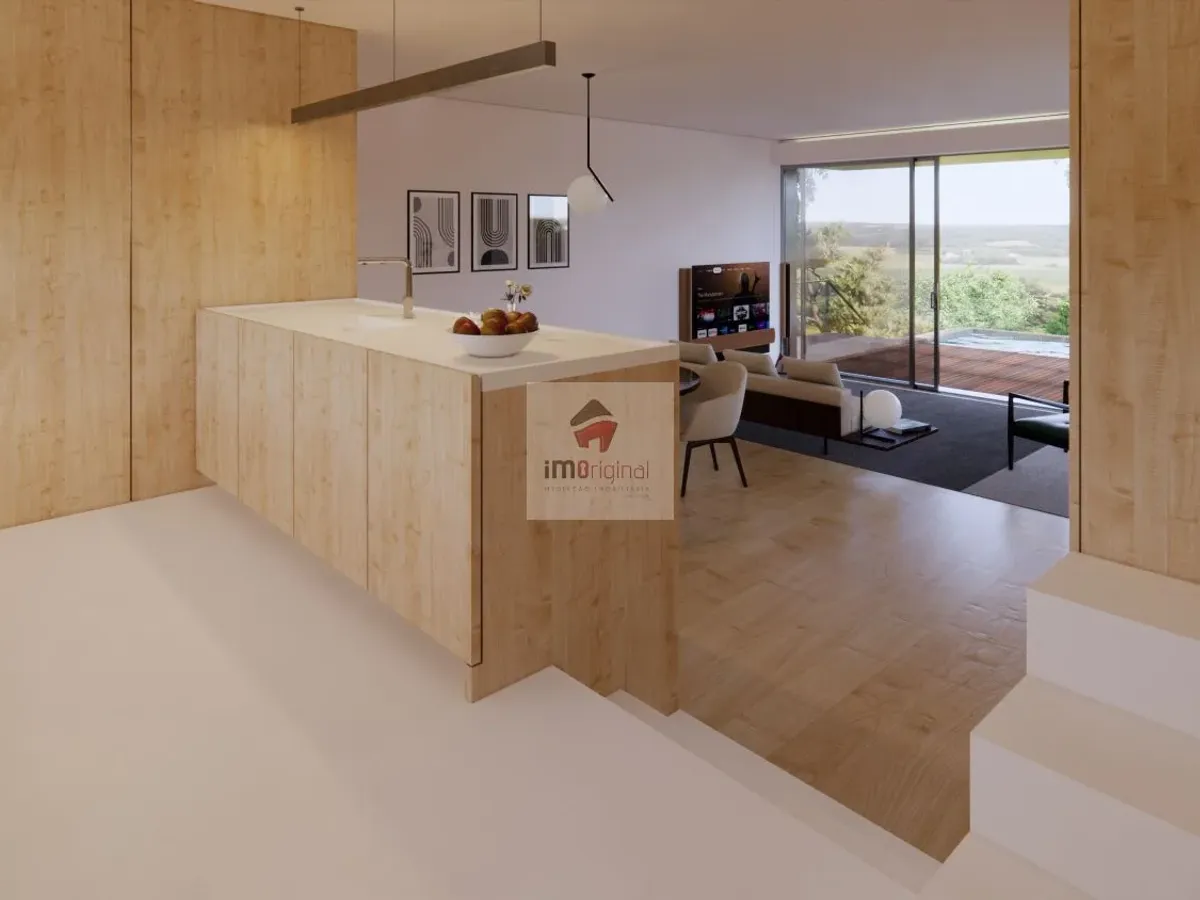 Moradia 4 frentes com piscina, terreno c/420 m2, Grijó