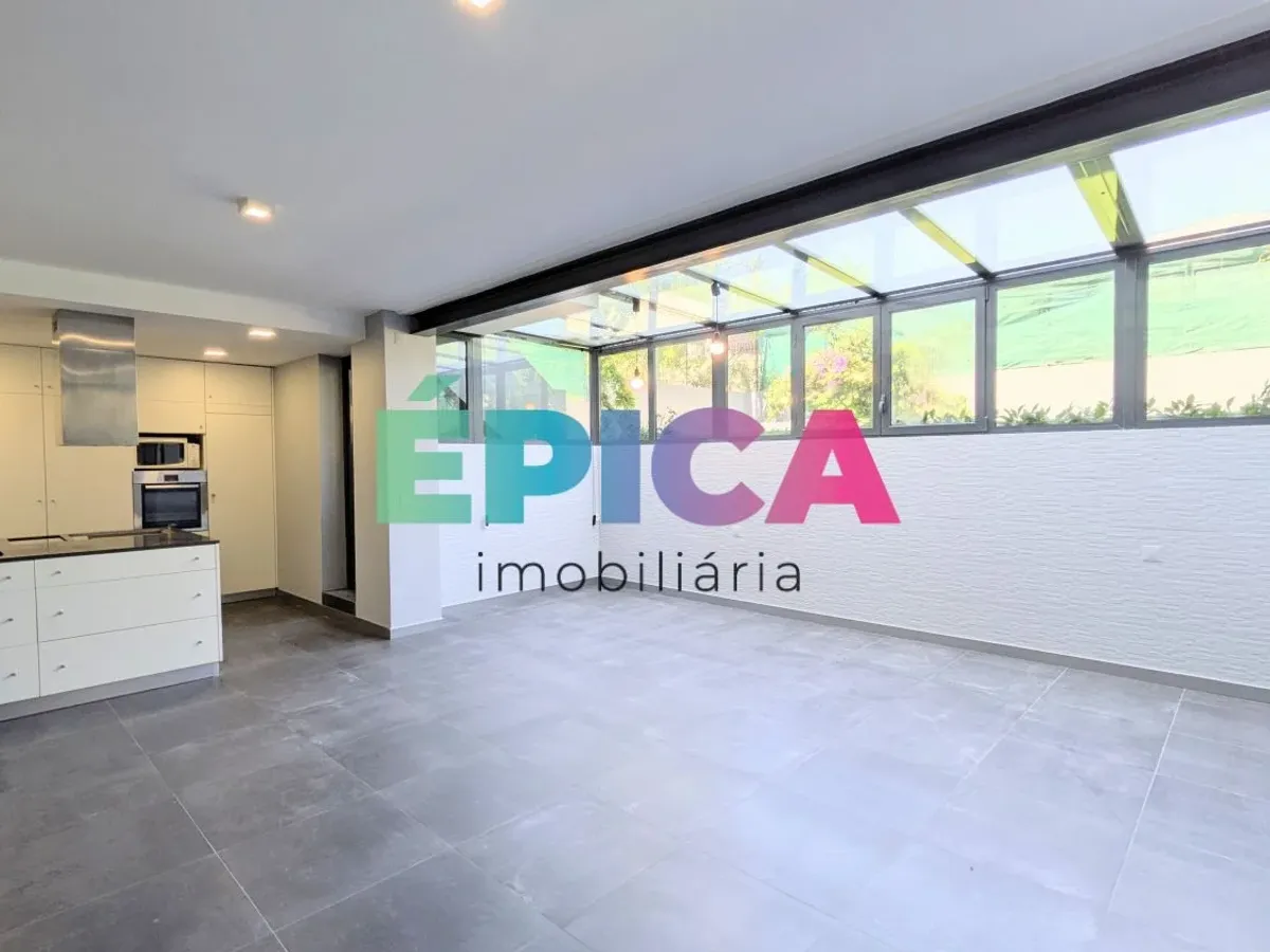 Moradia T6+2 Alfragide