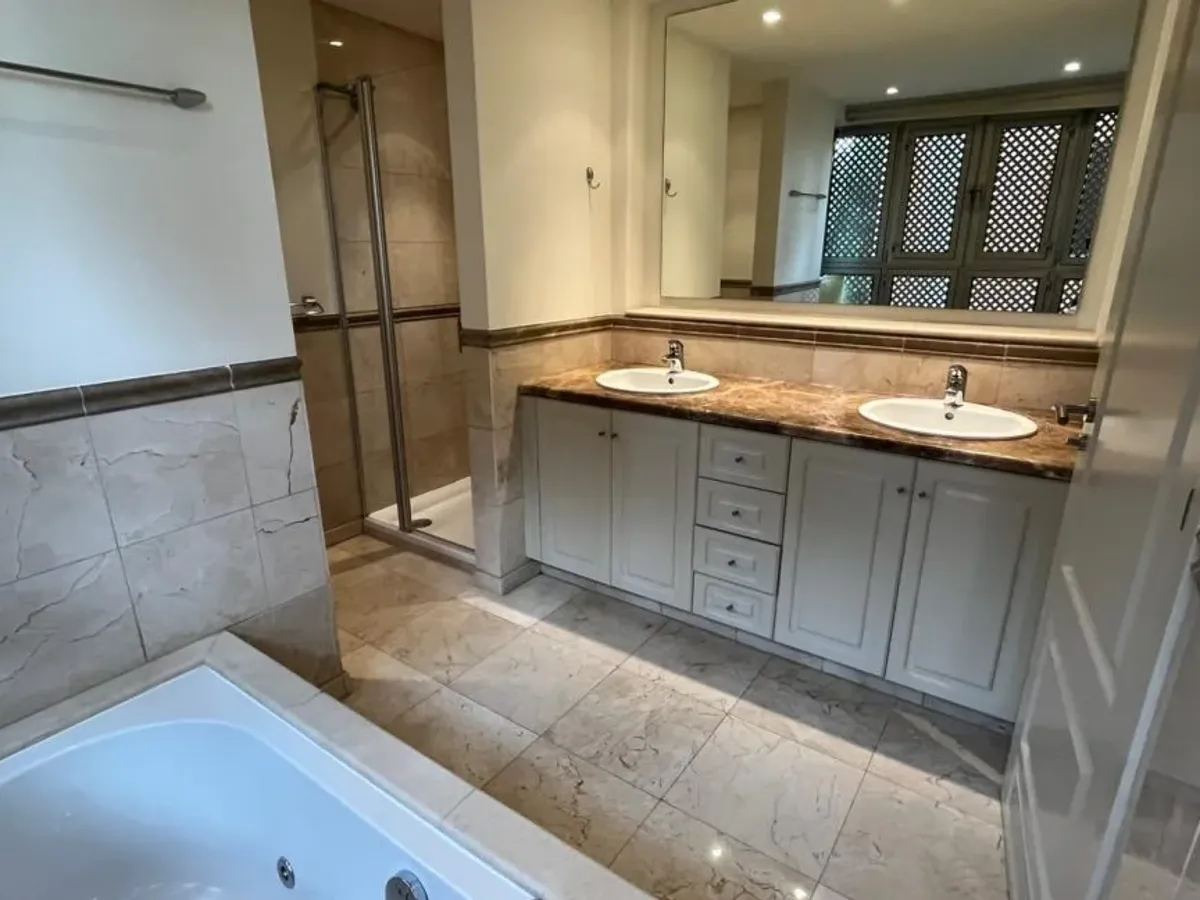 2 Dormitorios Apartamento de Lujo Palm Mar