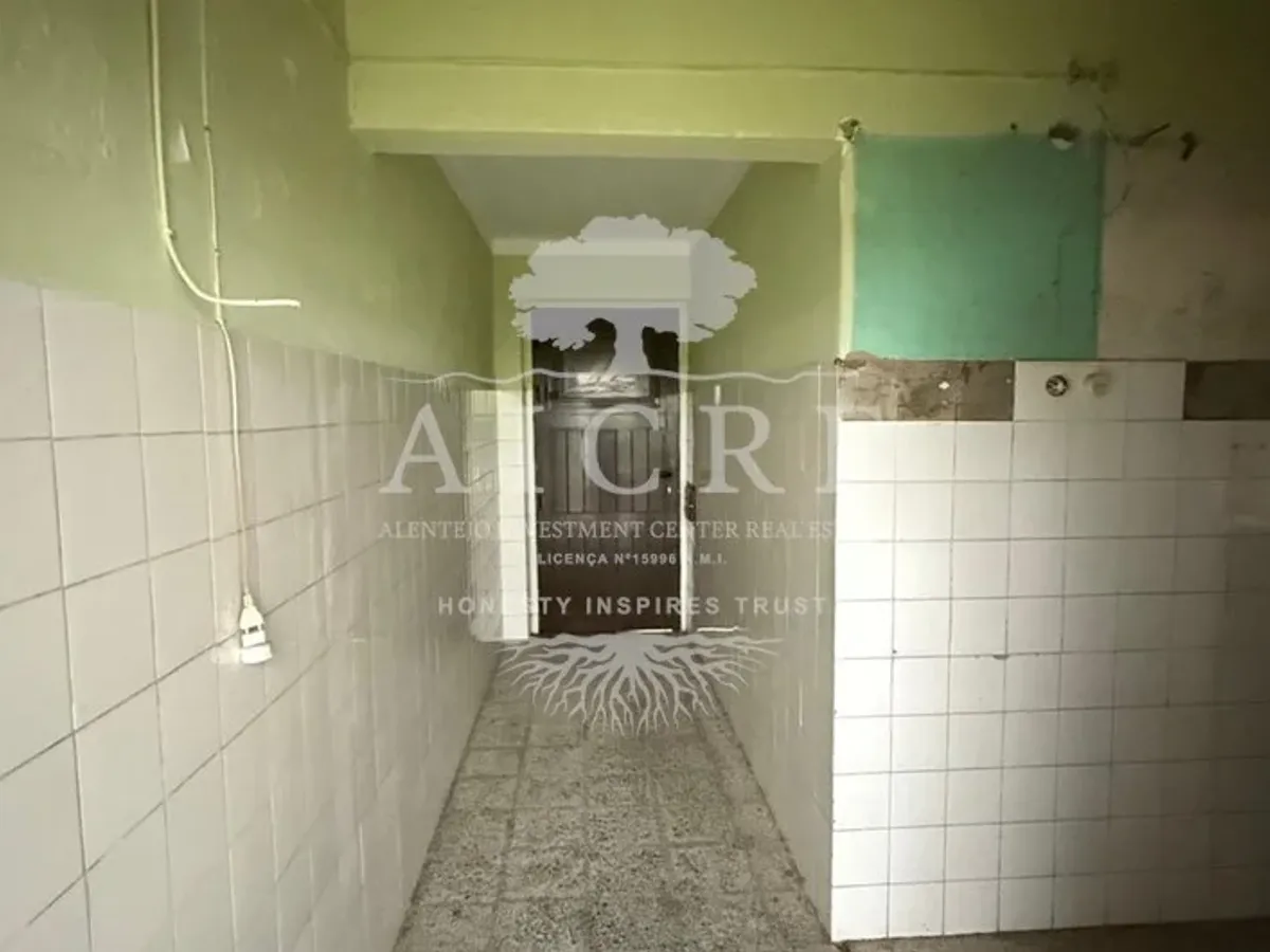 Moradia T3 - , Mora, venda