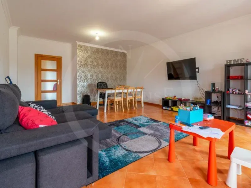 Apartamento T3 com 230m2, em Varandas de Torres I, Torres Vedras