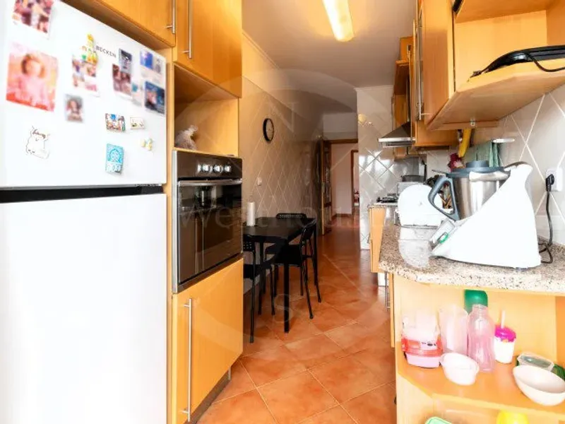 Apartamento T3 com 230m2, em Varandas de Torres I, Torres Vedras