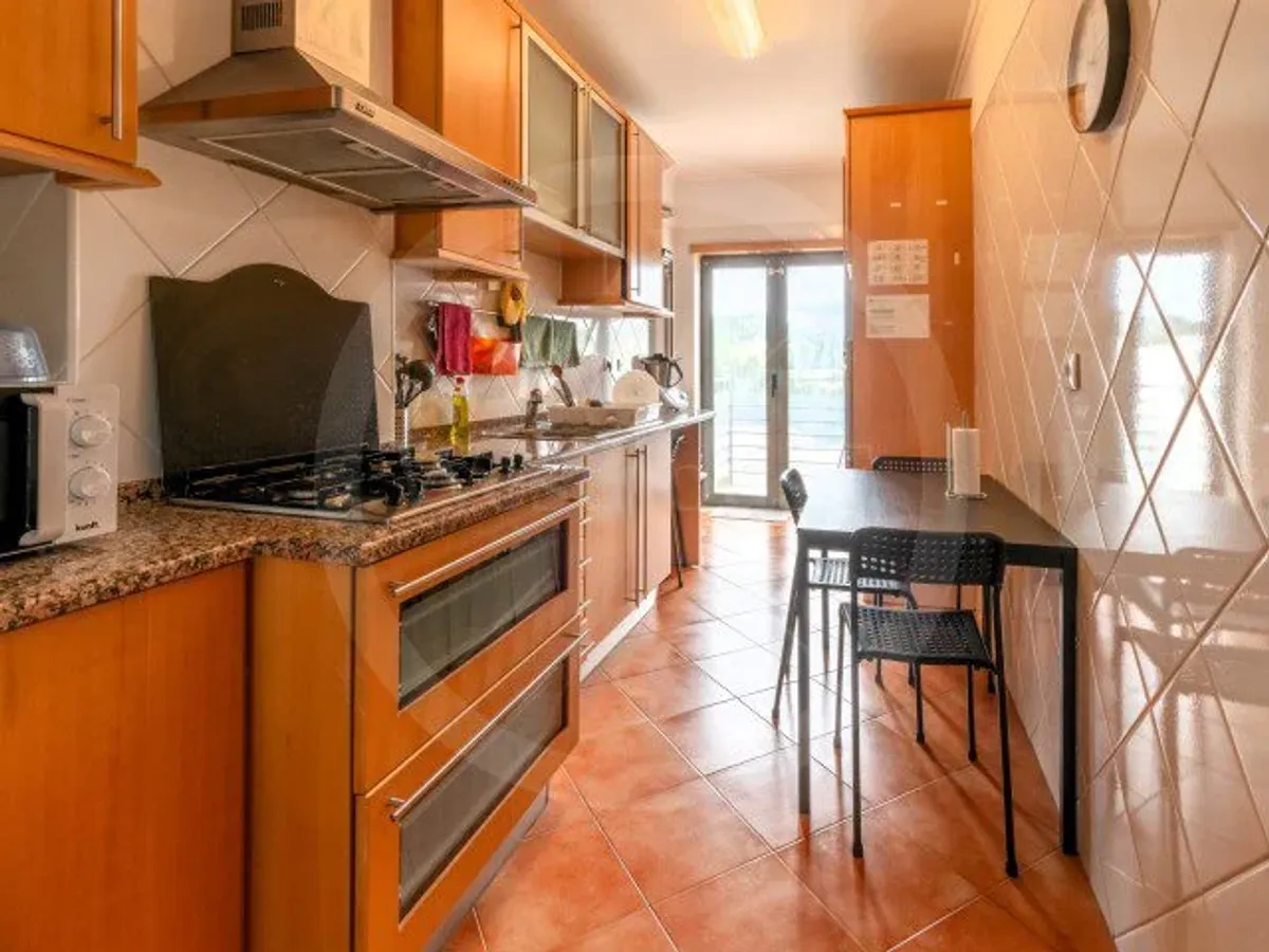 Apartamento T3 com 230m2, em Varandas de Torres I, Torres Vedras