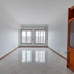 Apartamento T2 para arrendamento em São João de Ovar 1