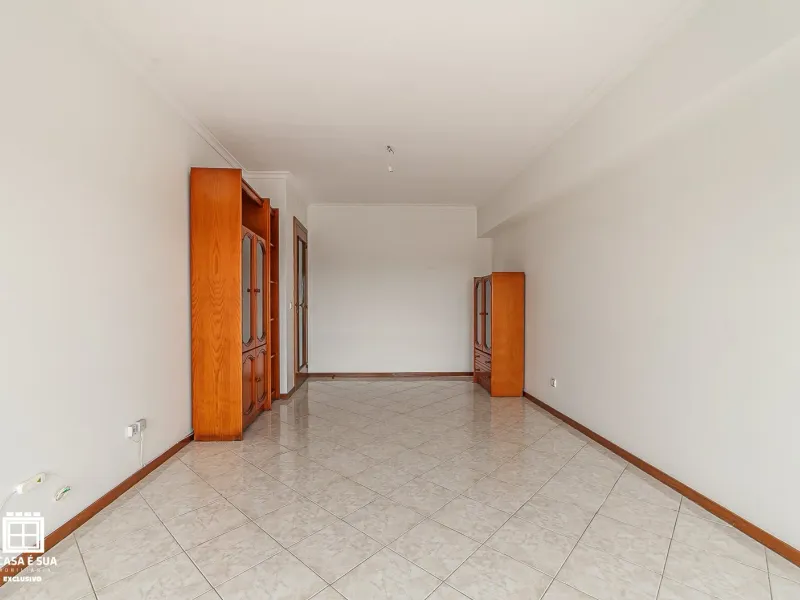 Apartamento T2 para arrendamento em São João de Ovar