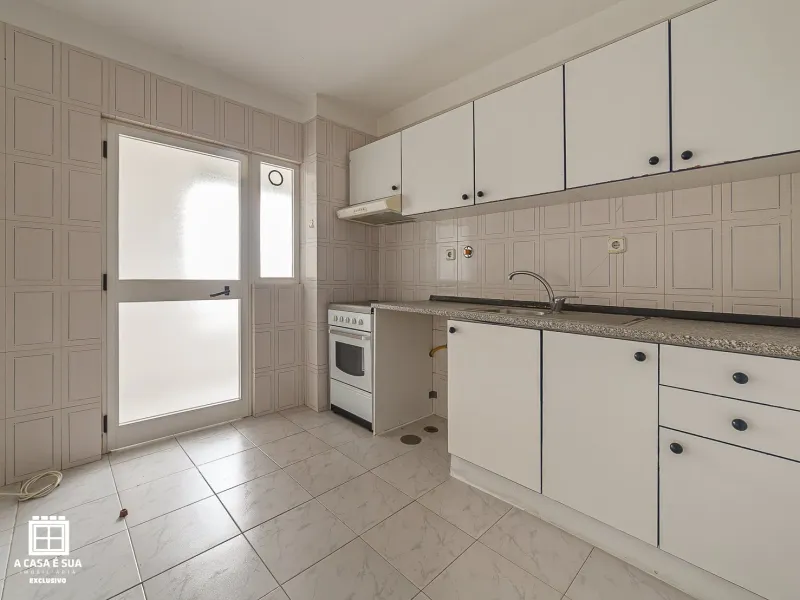 Apartamento T2 para arrendamento em São João de Ovar