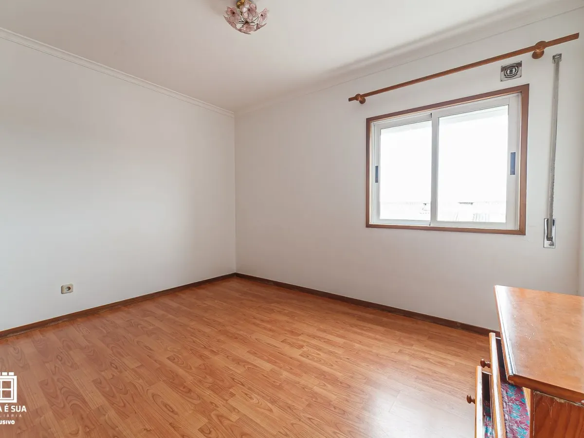 Apartamento T2 para arrendamento em São João de Ovar