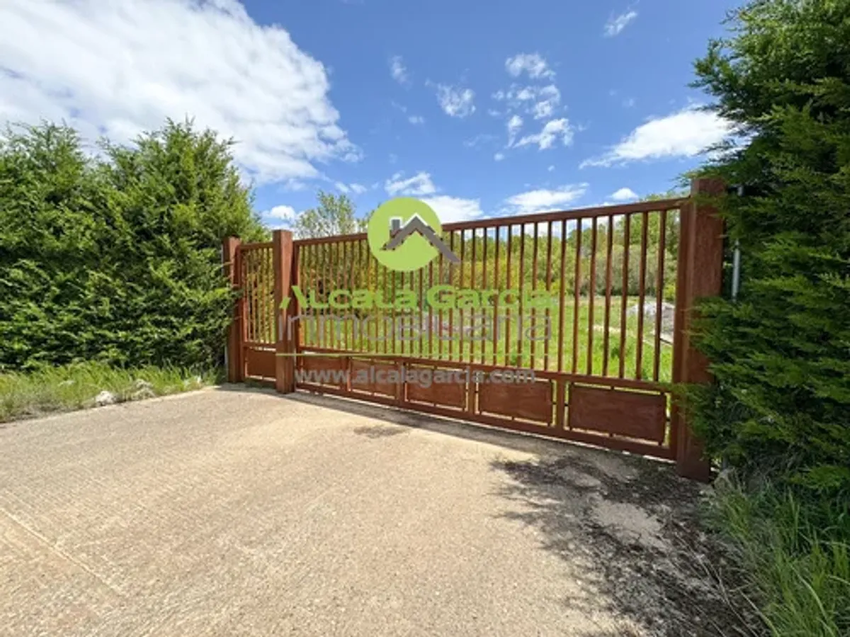 Terreno rústico en venta en El Burgo de Osma