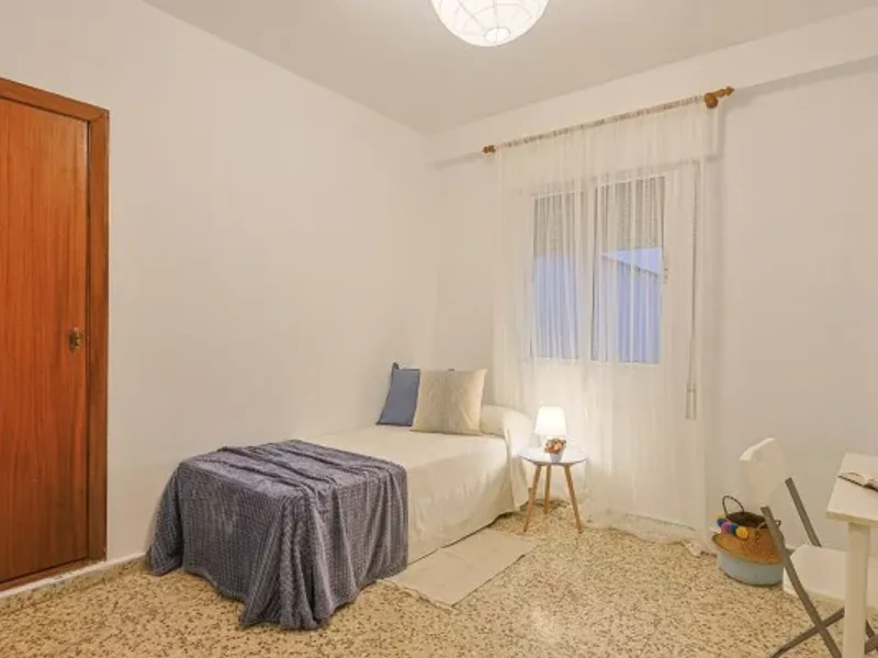 PISO EN VENTA LOS REMEDIOS SEVILLA