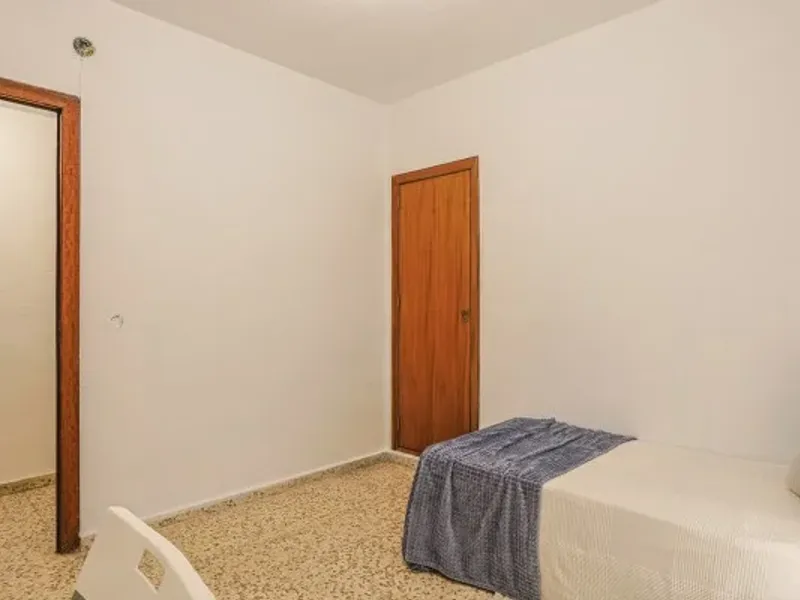 PISO EN VENTA LOS REMEDIOS SEVILLA