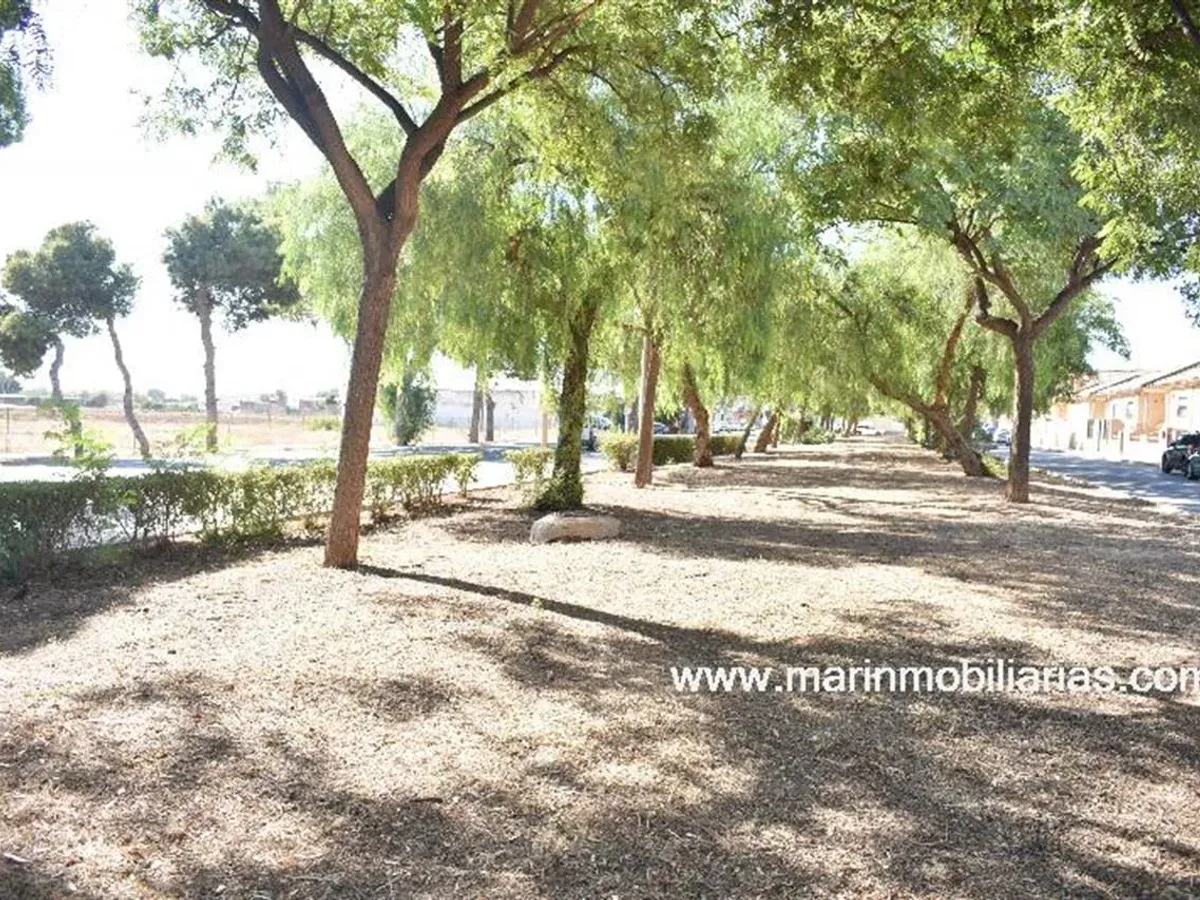 CHALET ADOSADO SANTA ANA (MURCIA)