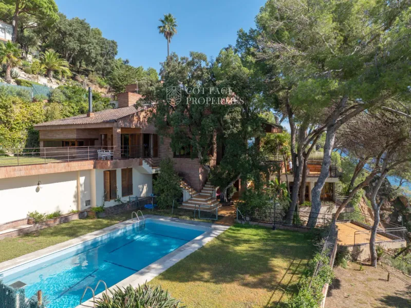 Villa de lujo en venta en Blanes, La Selva, Girona.
