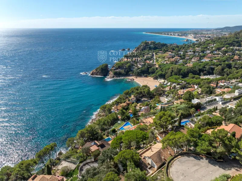 Villa de lujo en venta en Blanes, La Selva, Girona.