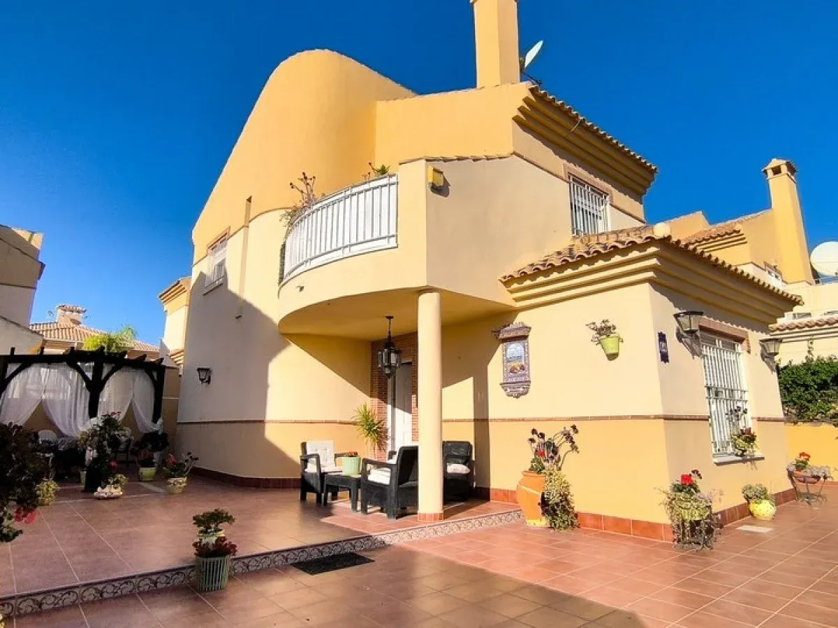 Detached Villa- Lo Marabu
