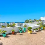 Impressive three bedroom, south facing duplex penthouse in the well-known and gated community Marbella Real 1