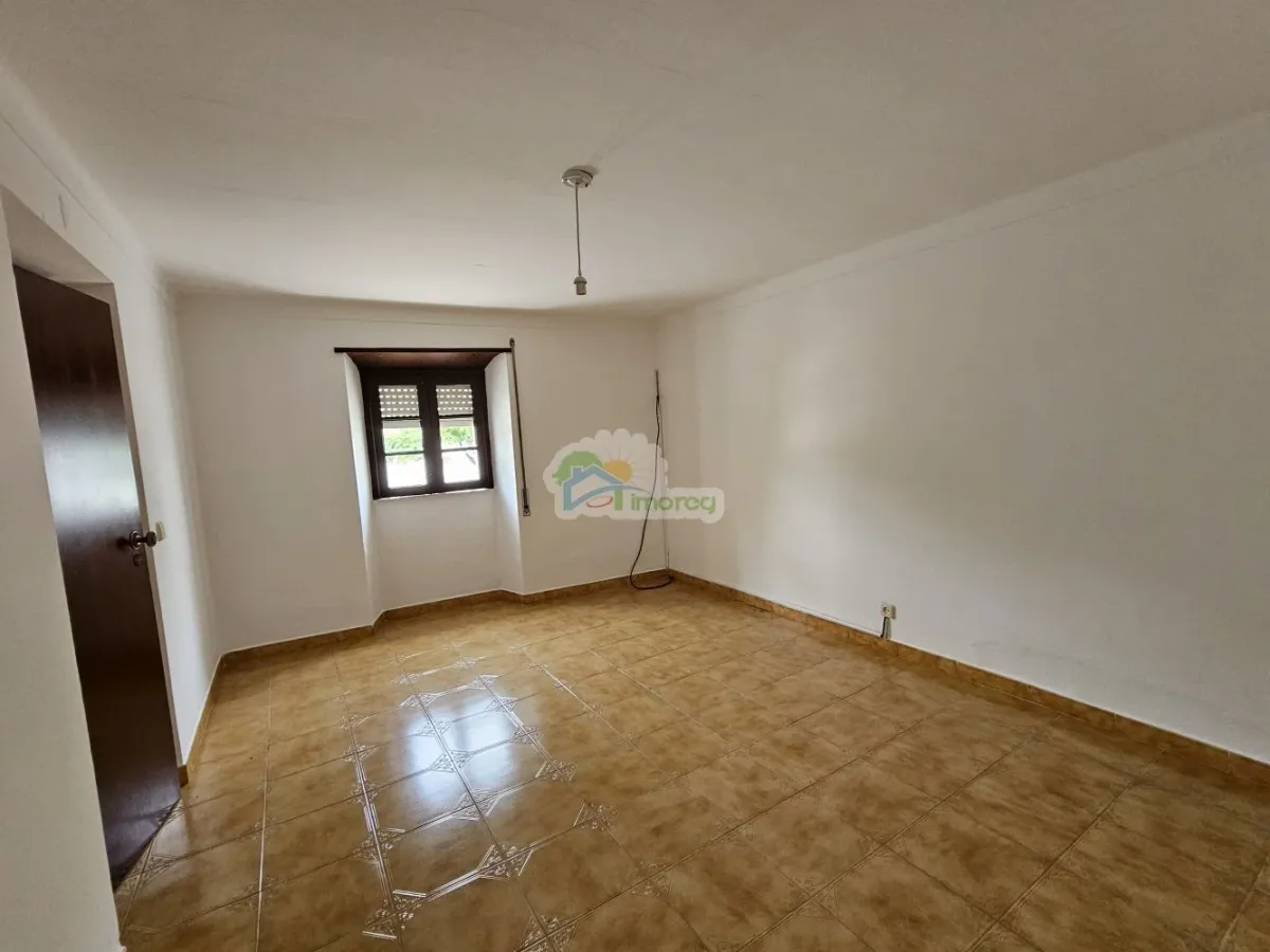 Moradia T3 em Aldeia Ribeirinha de São Marcos do Campo