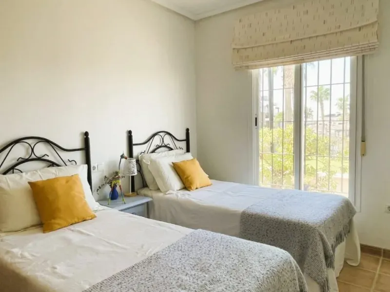 Fabulous 3-bedroom duplex with mountain views and garden in Vera playa