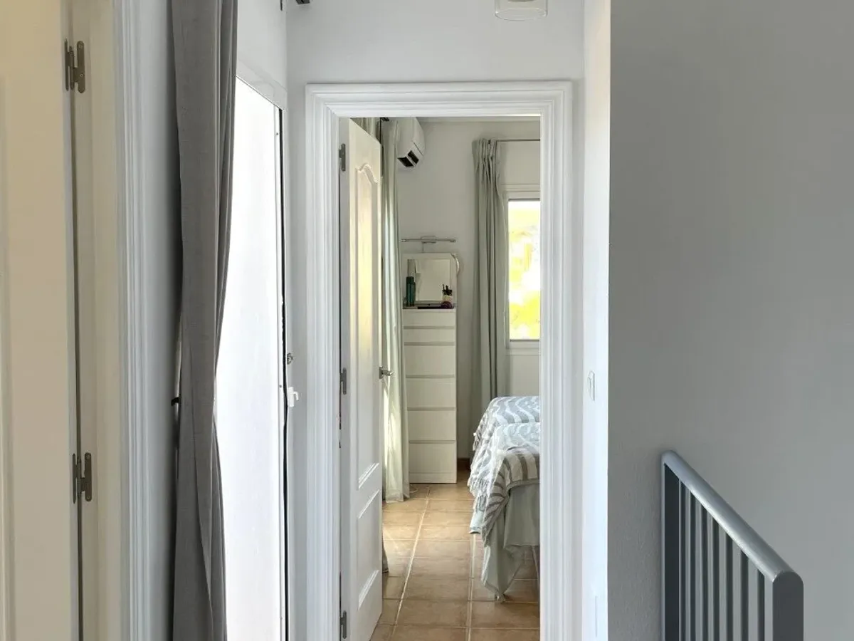 Fabulous 3-bedroom duplex with mountain views and garden in Vera playa