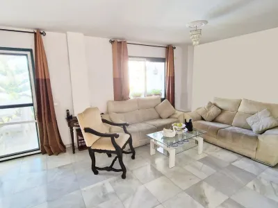 Middle Floor Apartment in Benalmadena Costa