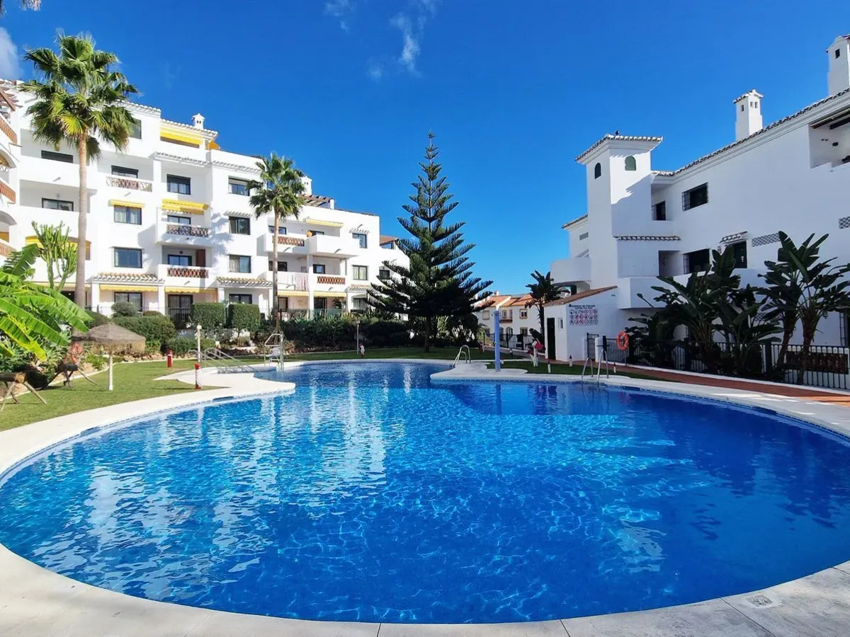 Middle Floor Apartment in Benalmadena Costa