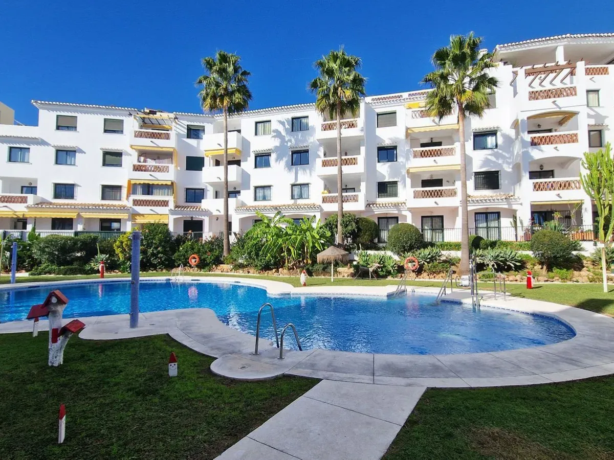 Middle Floor Apartment in Benalmadena Costa