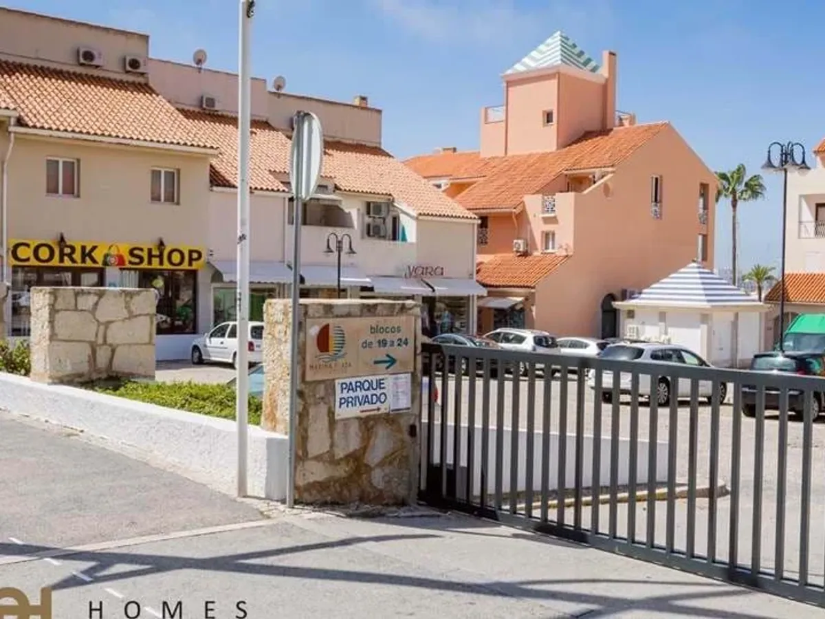 FOR SALE APARTMENT T0 PLUS 1 BEDROOM IN VILAMOURA MARINA