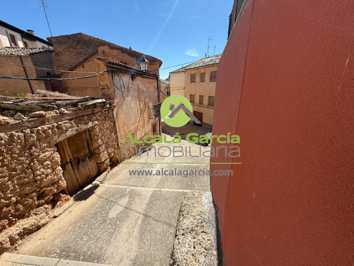 Solar en venta en San Esteban de Gormaz