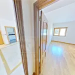 Apartamento de Luxo T1 Quinta das Conchas com box fechada e grande Terraço 6