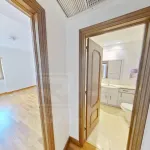 Apartamento de Luxo T1 Quinta das Conchas com box fechada e grande Terraço 8