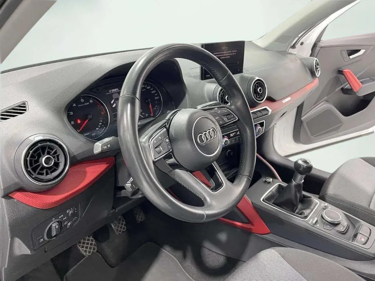 Audi Q2 Design 30 TFSI 85kW (116CV) G7173